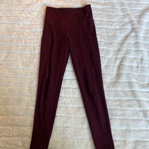 Here are a maroon colored leggings from American Eagle!